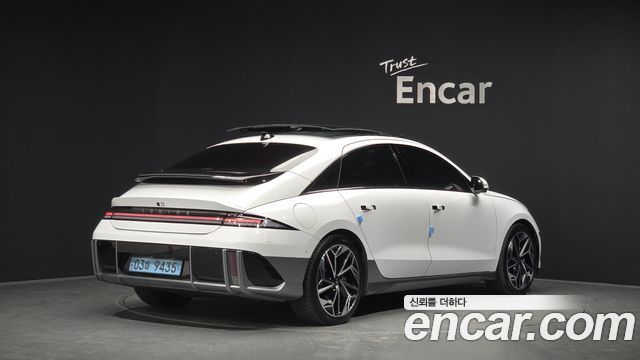 Hyundai Ioniq6 Long Range Exclusive + - фото 1
