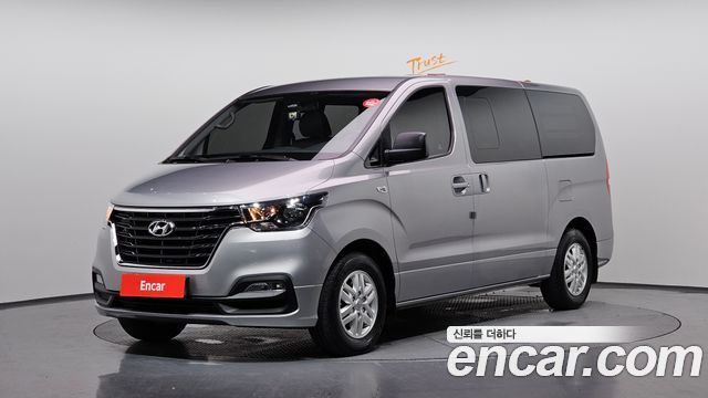 Hyundai Starex Новый Van 5-Seater Modern - фото 0