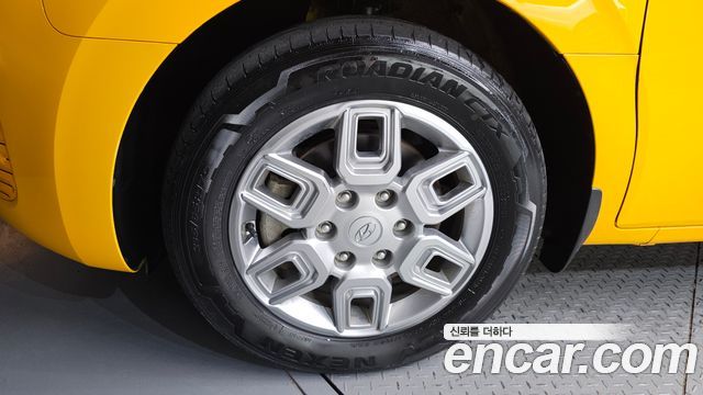 Hyundai Staria Tourer 9-Seater Modern - фото 4