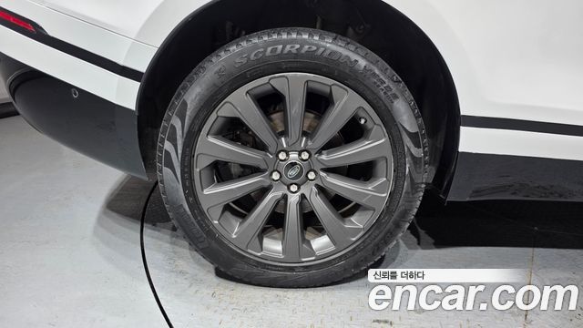 Land Rover Range Rover Velar 2.0 D240 R-Dynamic SE - фото 4