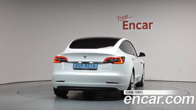 Tesla Model 3 Long Range AWD - фото 2