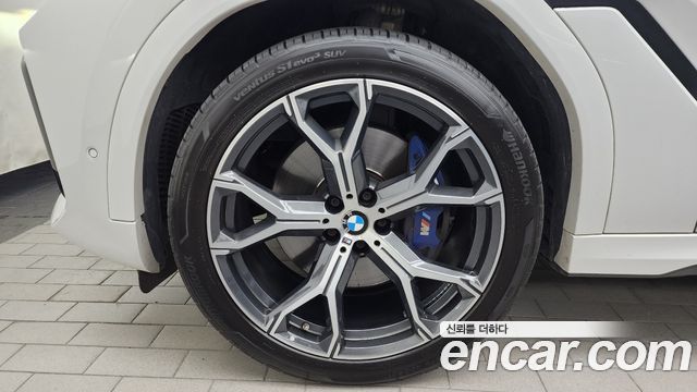 BMW X6 G06 xDrive40i M Sport - фото 4