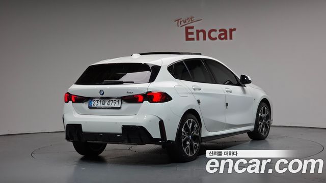 BMW 1 Series F70 120 M Sport - фото 1
