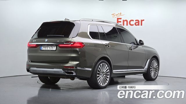 BMW X7 G07 xDrive 40i Design Pure Excellence 7-Seater - фото 1