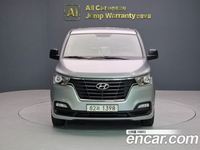 Hyundai Starex Новый Van 3-Seater Smart - фото 1