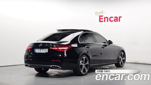 Mercedes-Benz C-Class W206 C300 4MATIC Avantgarde - фото 0