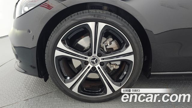 Mercedes-Benz C-Class W206 C300 4MATIC Avantgarde - фото 3