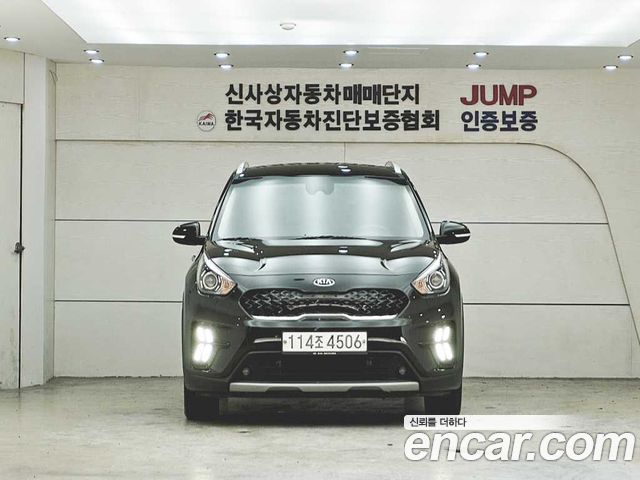 Kia Niro Новый 1.6 HEV Prestige - фото 1