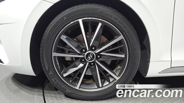 Hyundai Grandeur Новый IG 2.5 Exclusice - фото 4