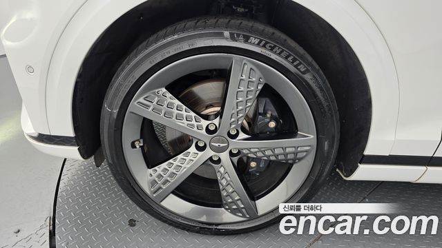 Genesis GV70 2.5T Gasoline AWD - фото 4