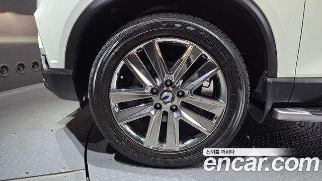 SsangYong Rexton Sports Khan Diesel 2.2 4WD Noblesse (5-Link) - фото 4