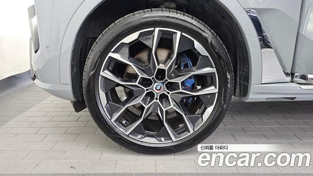 BMW X7 G07 xDrive 40i M Sport 7STR - фото 4