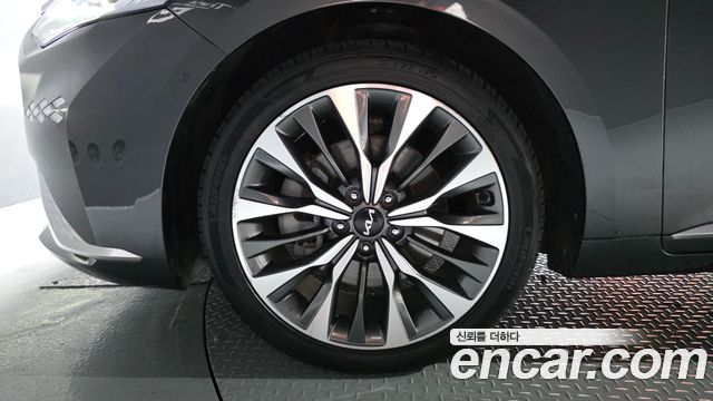 Kia K8 2.5 Gasoline 2WD Noblesse - фото 4