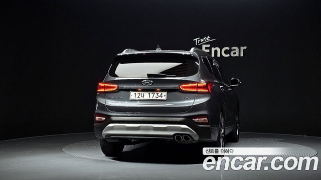 Hyundai Santafe TM Diesel 2.0 2WD Exclusive - фото 3