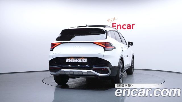 Kia Sportage 5-го поколения, гибрид Signature 2WD - фото 3