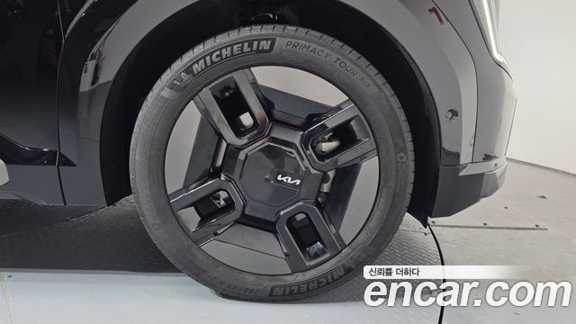 Kia EV9 Long Range 4WD GT Line - фото 3