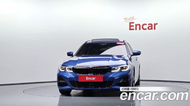 BMW 3 Series G20 320i Touring M Sports - фото 1