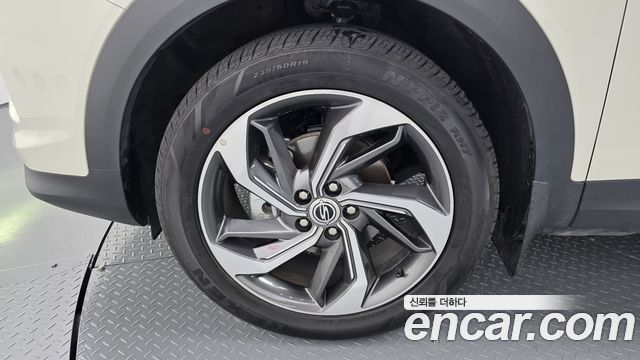 SsangYong Korando Gasoline 1.5 2WD C7 - фото 4