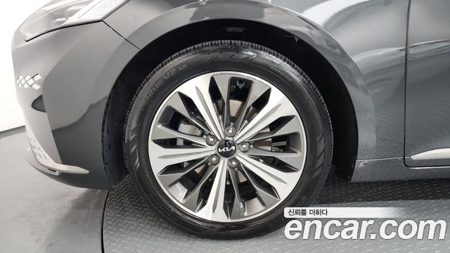 Kia K8 гибрид Noblesse - фото 4