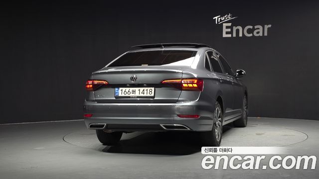 Volkswagen Jetta 7-го поколения 1.4 TSI Prestige - фото 3