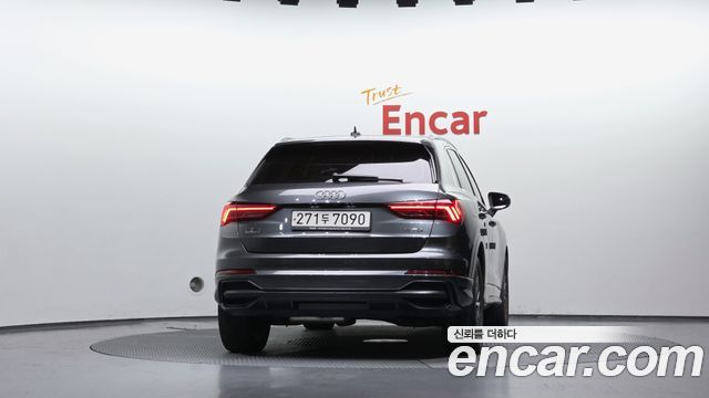 Audi Q3 F3 35 TDI Premium - фото 3