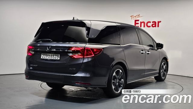 Honda Odyssey 3.5 5th - фото 1