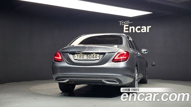 Mercedes-Benz C-Class W205 C220 d Avantgarde - фото 3