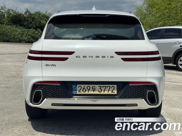 Genesis GV70 2.5T Gasoline 2WD - фото 3