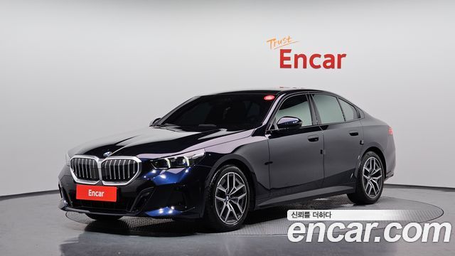 BMW 5 Series G60 523d M Sport - фото 0