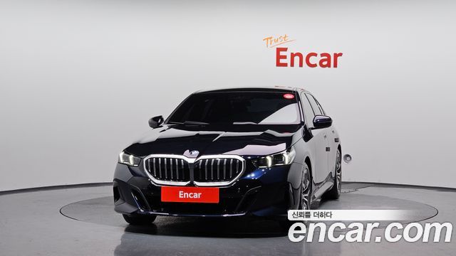 BMW 5 Series G60 523d M Sport - фото 2