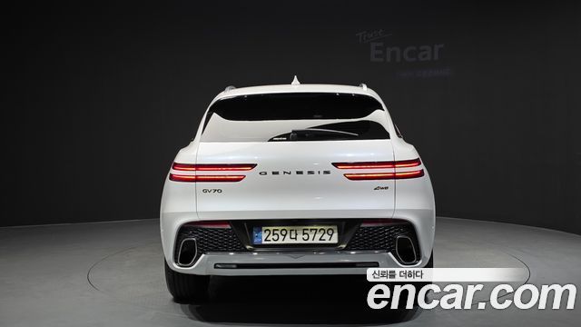 Genesis GV70 2.5T Gasoline AWD - фото 3