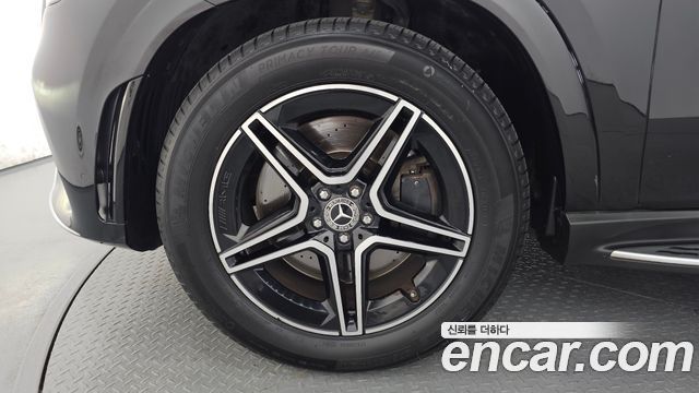 Mercedes-Benz GLE-Class W167 GLE400d 4MATIC Coupe - фото 3