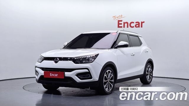 SsangYong Tivoli Armour LX 2WD - фото 0