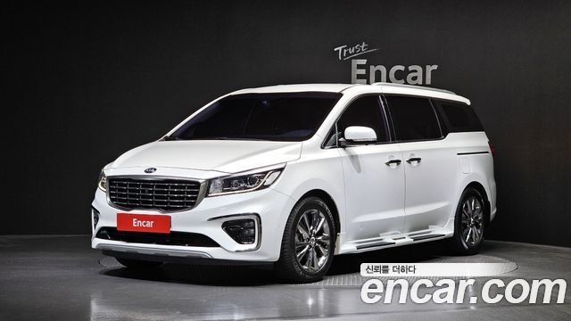 Kia Carnival Новый Gasoline 9-Seater Noblesse Special - фото 0