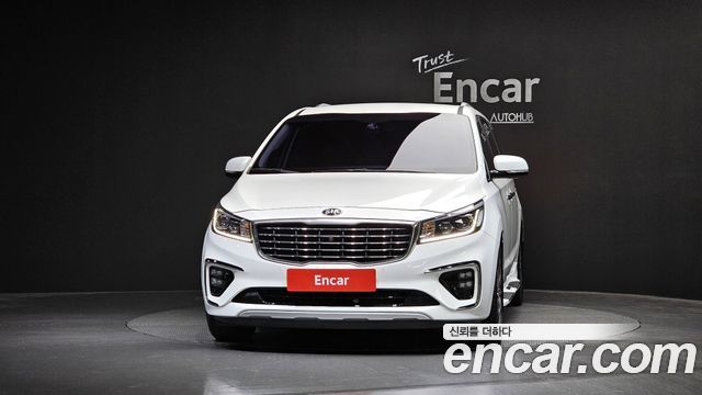Kia Carnival Новый Gasoline 9-Seater Noblesse Special - фото 2