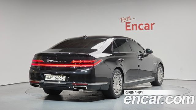 Genesis G90 3.8 AWD Premium Luxury - фото 1