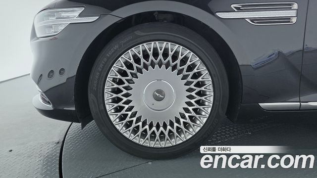 Genesis G90 3.8 AWD Premium Luxury - фото 4