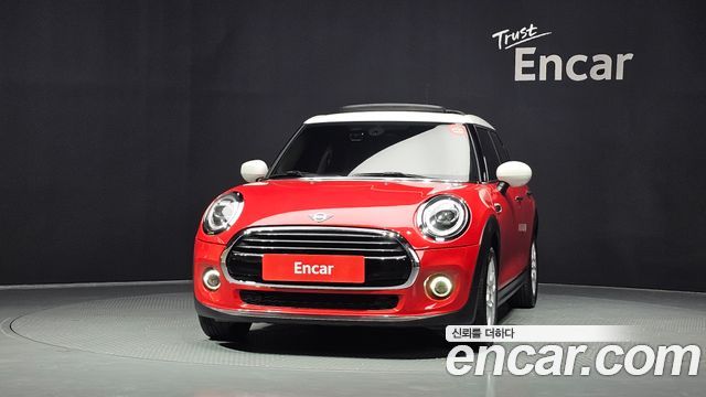 Mini Cooper 5Door HIGH 3rd - фото 2