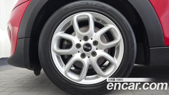 Mini Cooper 5Door HIGH 3rd - фото 4