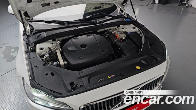 Volvo S90 T8 AWD Inscription - фото 4
