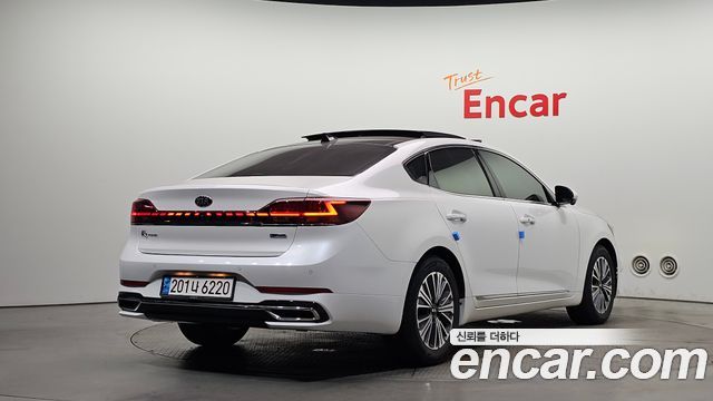 Kia K7 Premier, гибрид Signature - фото 1