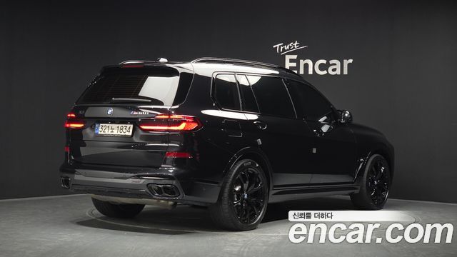 BMW X7 G07 M60i xDrive M sport 6STR - фото 0