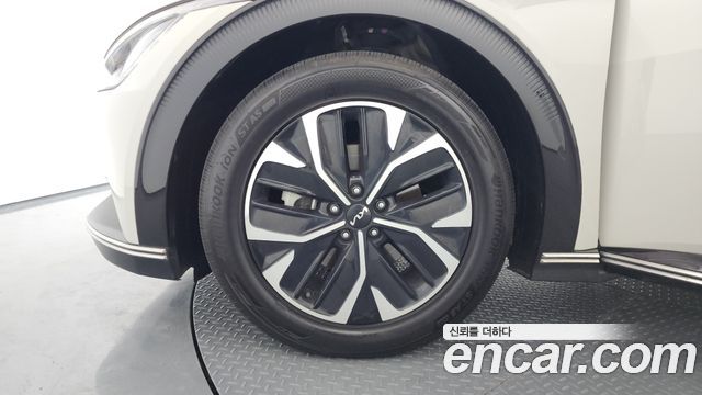 Kia EV6 Long Range Air - фото 4