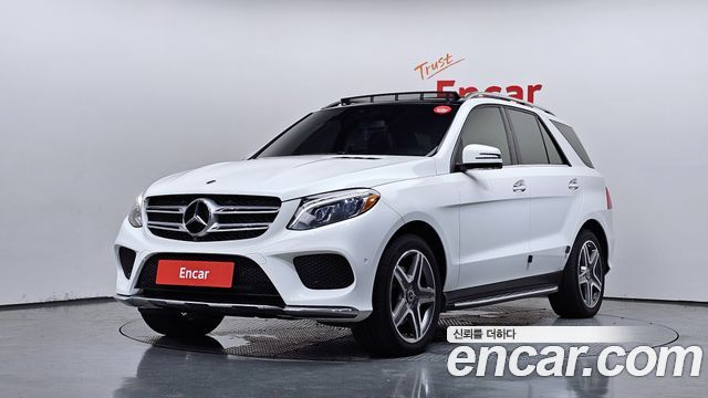 Mercedes-Benz GLE-Class W166 GLE350 d 4MATIC Premium - фото 0