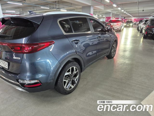 Kia Sportage The Bold Diesel 1.6 2WD Prestige - фото 1
