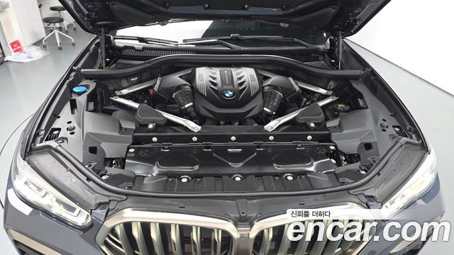 BMW X6 G06 M50i - фото 4