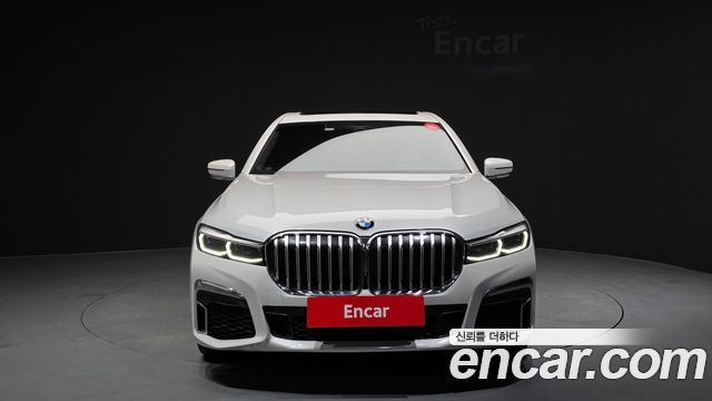 BMW 7 Series G11 740Li xDrive M Sport Package - фото 2