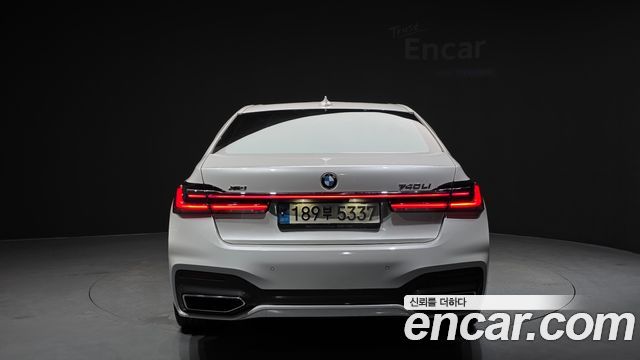 BMW 7 Series G11 740Li xDrive M Sport Package - фото 3