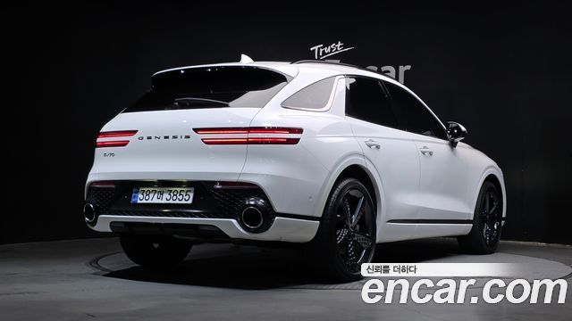 Genesis GV70 2.5T Gasoline 2WD - фото 1
