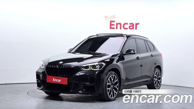 BMW X1 F48 xDrive 20i M Sport - фото 0